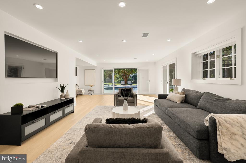 12916 BRUSHWOOD TERRACE