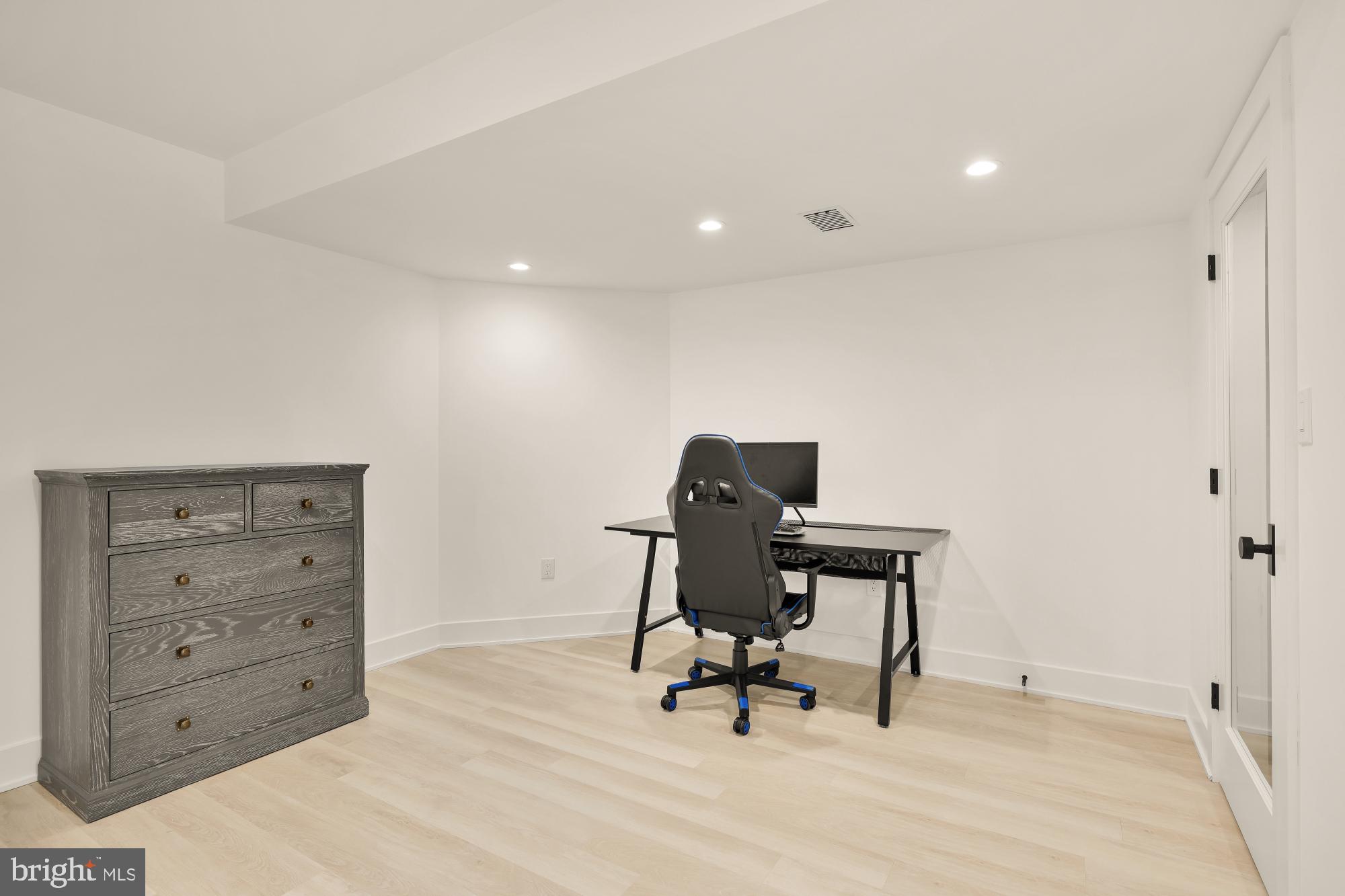 12916 BRUSHWOOD TERRACE