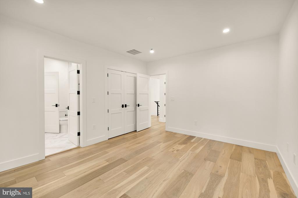 12916 BRUSHWOOD TERRACE