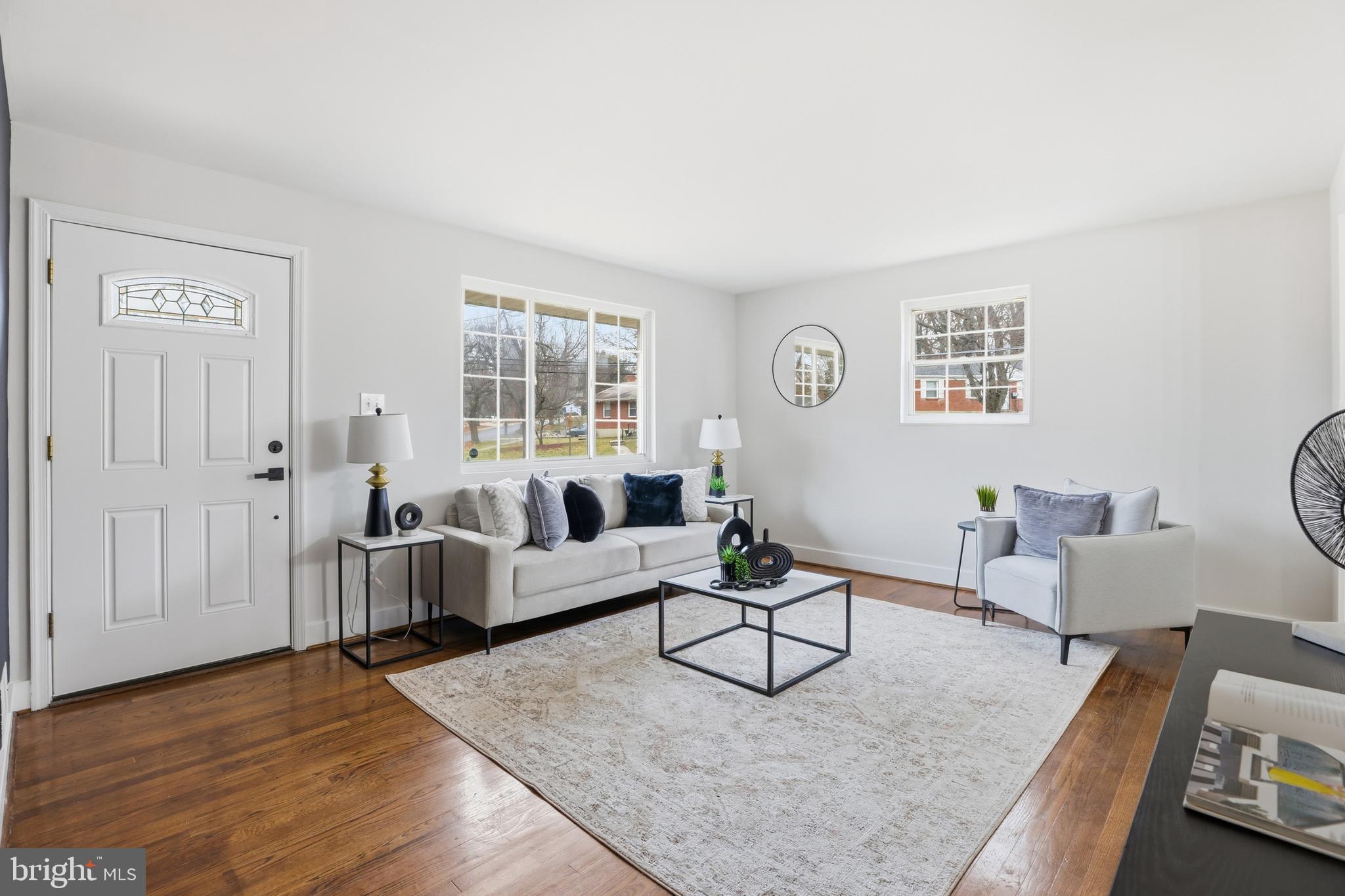 11901 ROCKING HORSE ROAD