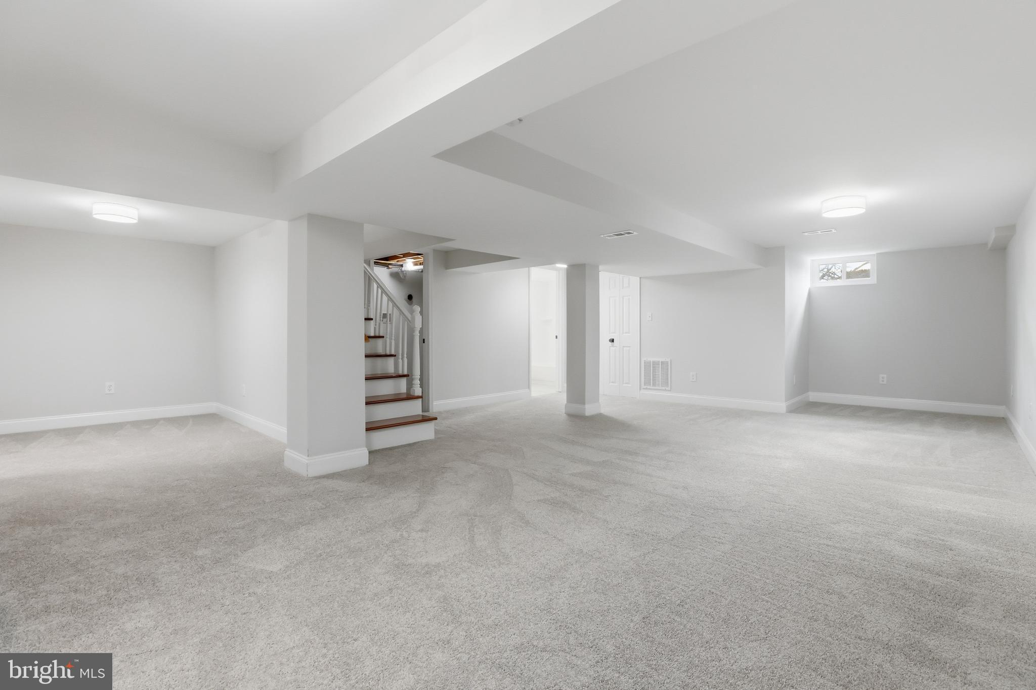 11901 ROCKING HORSE ROAD