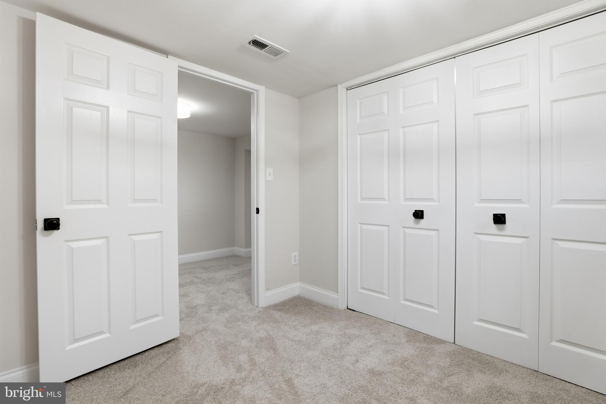 11901 ROCKING HORSE ROAD