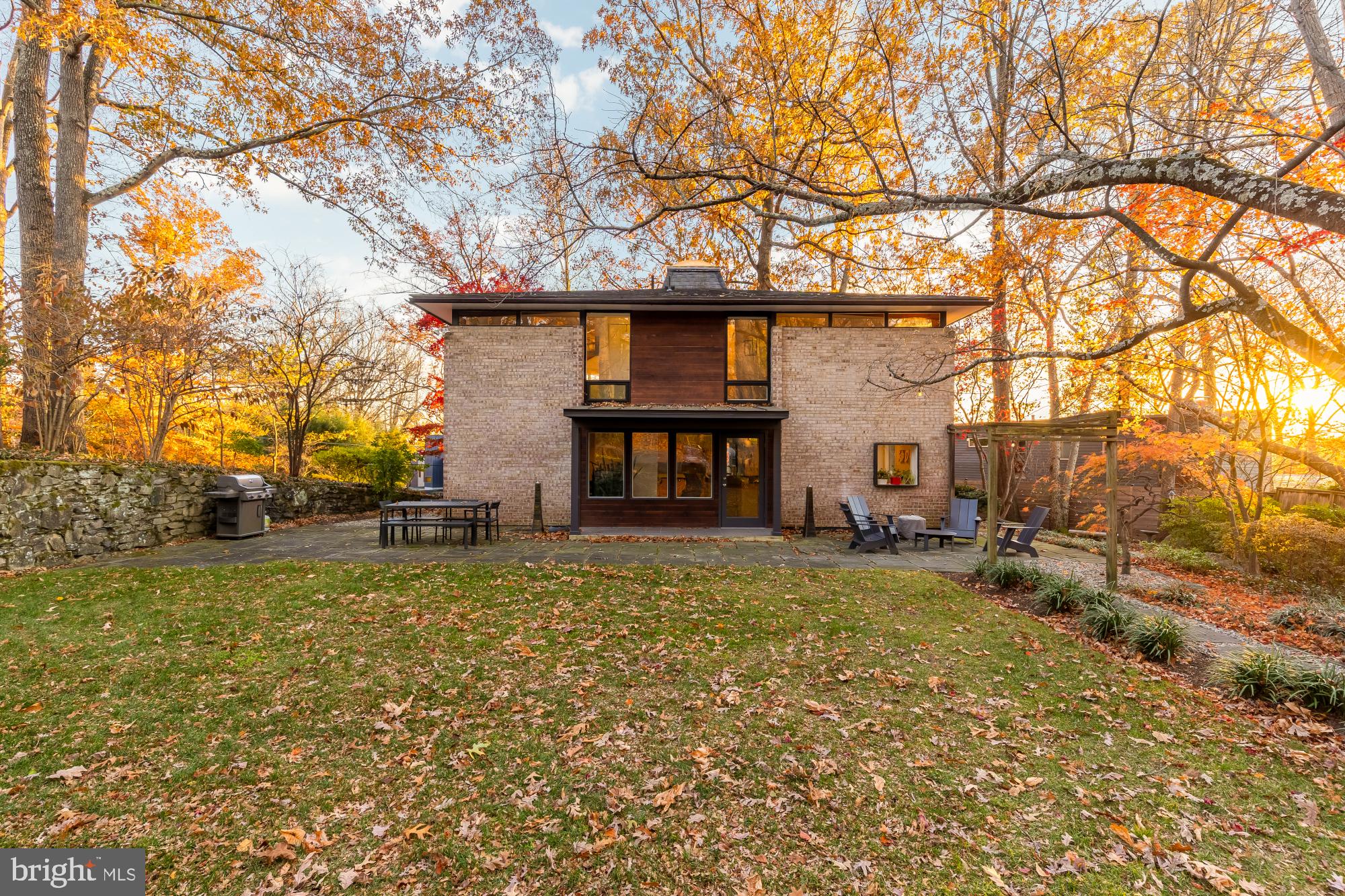 5420 MOHICAN ROAD