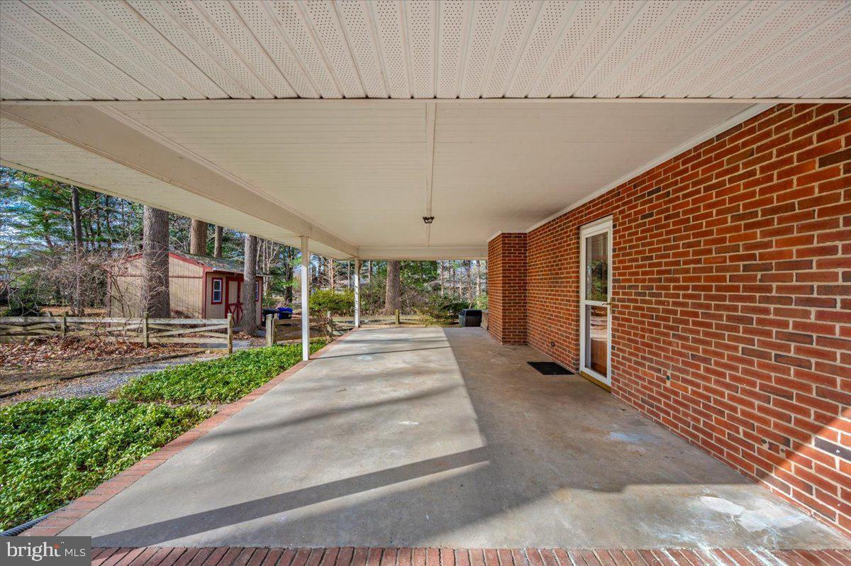 9214 WARFIELD ROAD