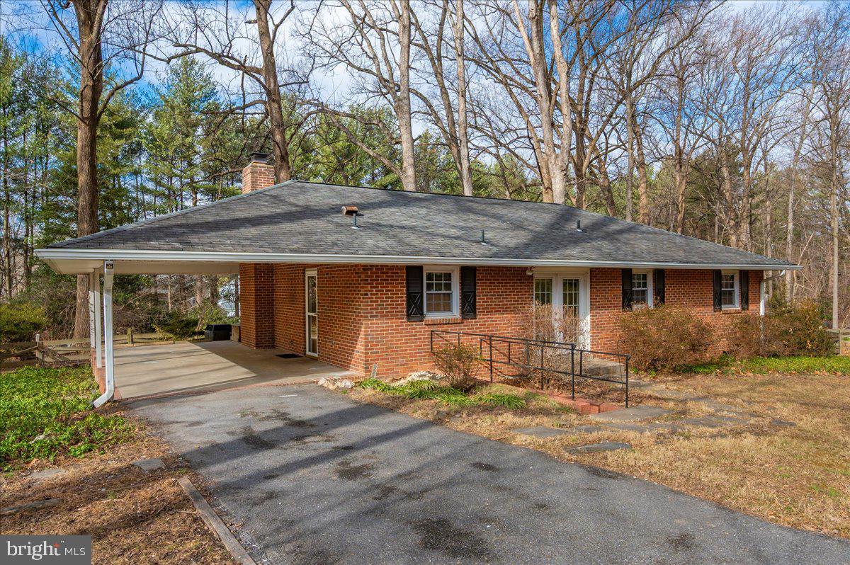 9214 WARFIELD ROAD