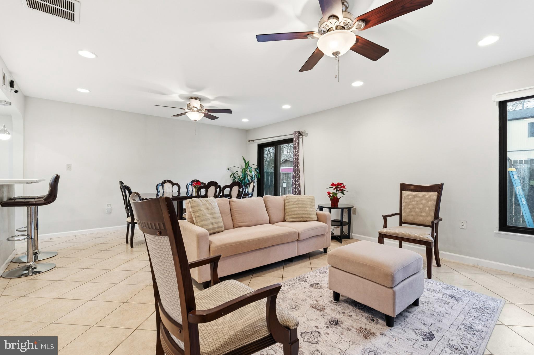 7641 LAYTONIA DRIVE