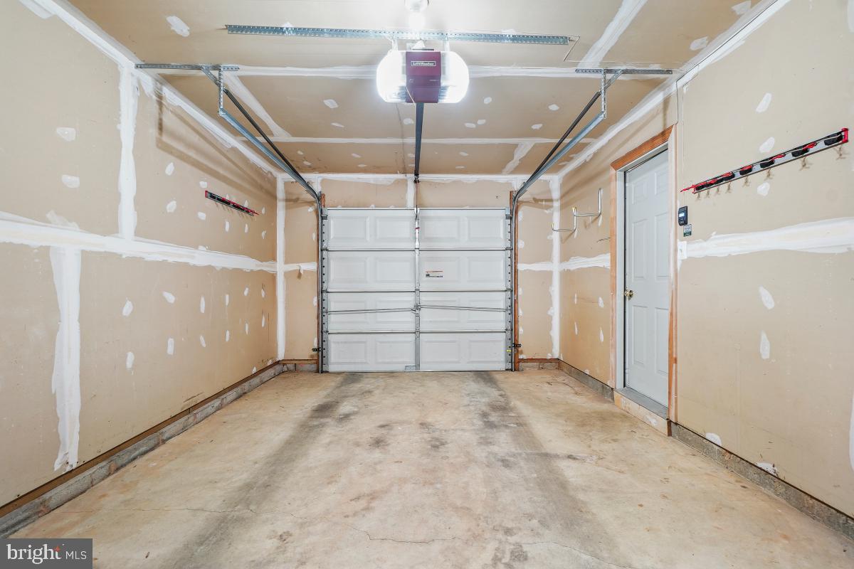 18615 AUTUMN MIST DRIVE