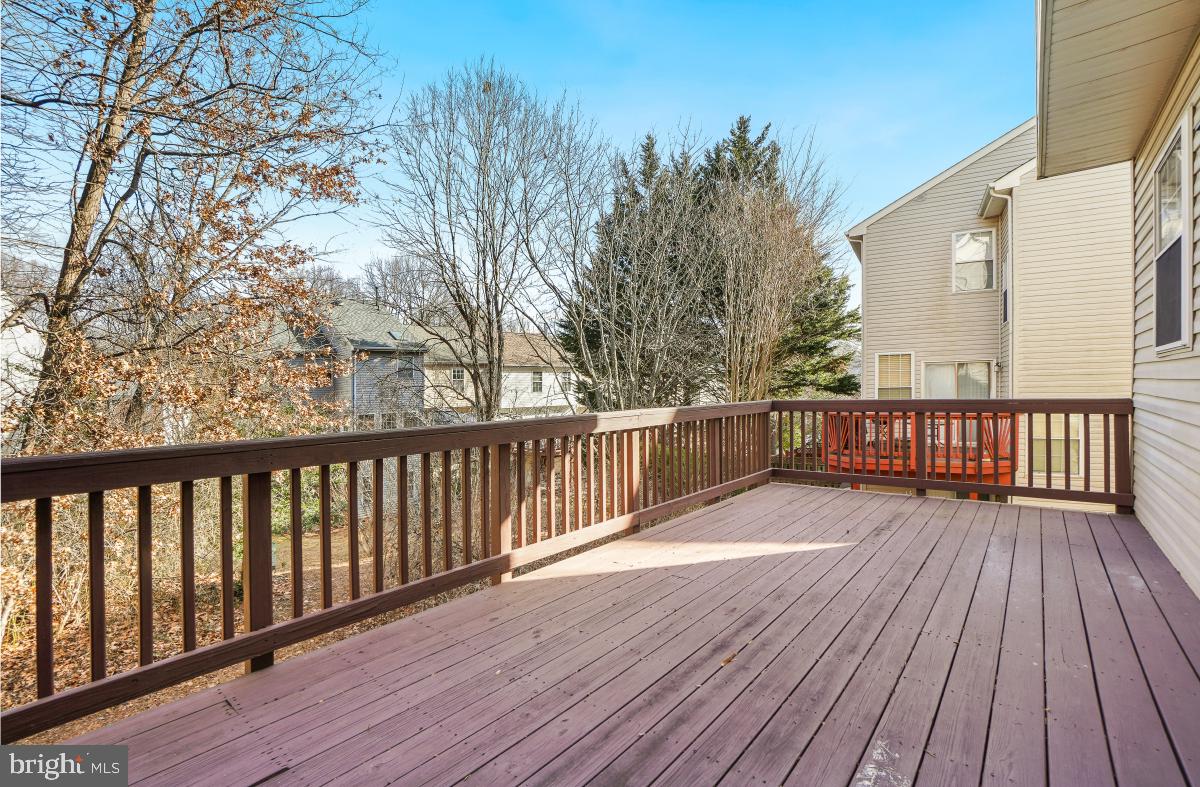 18615 AUTUMN MIST DRIVE