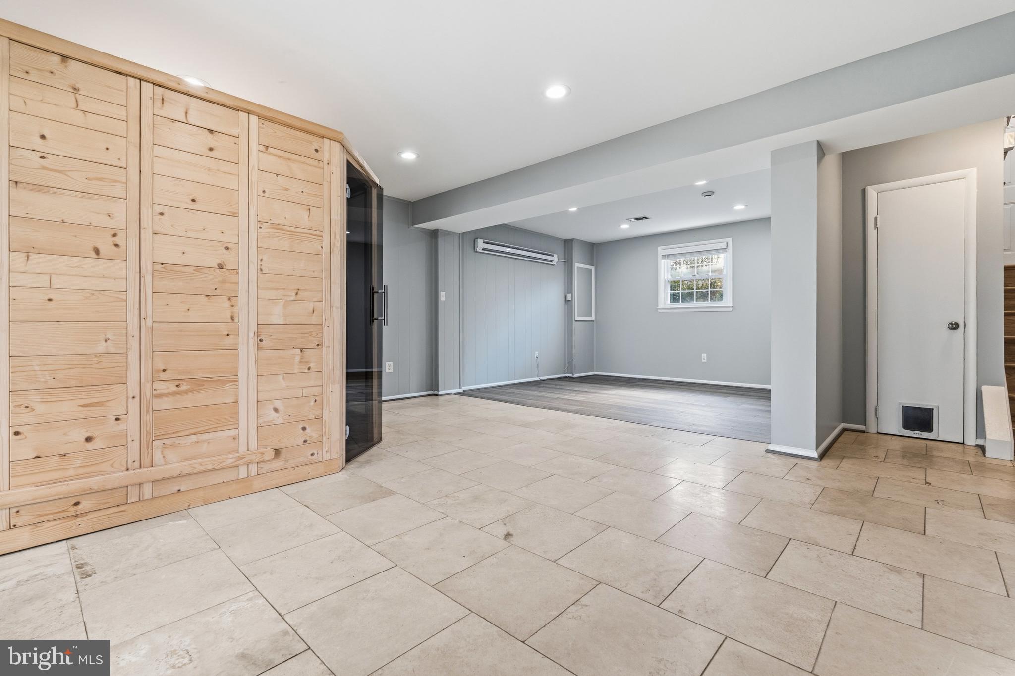 14407 OAKVALE STREET