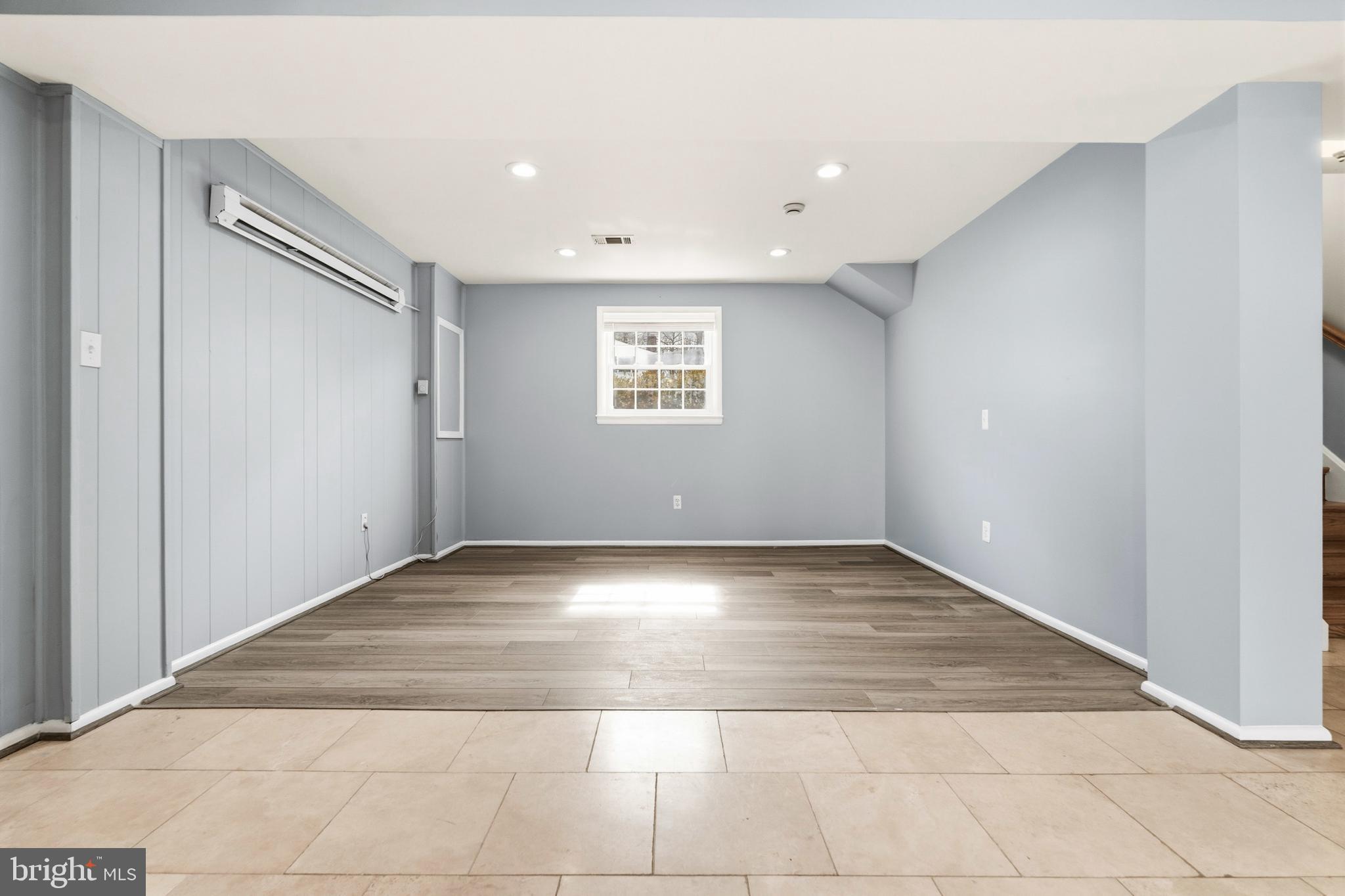 14407 OAKVALE STREET