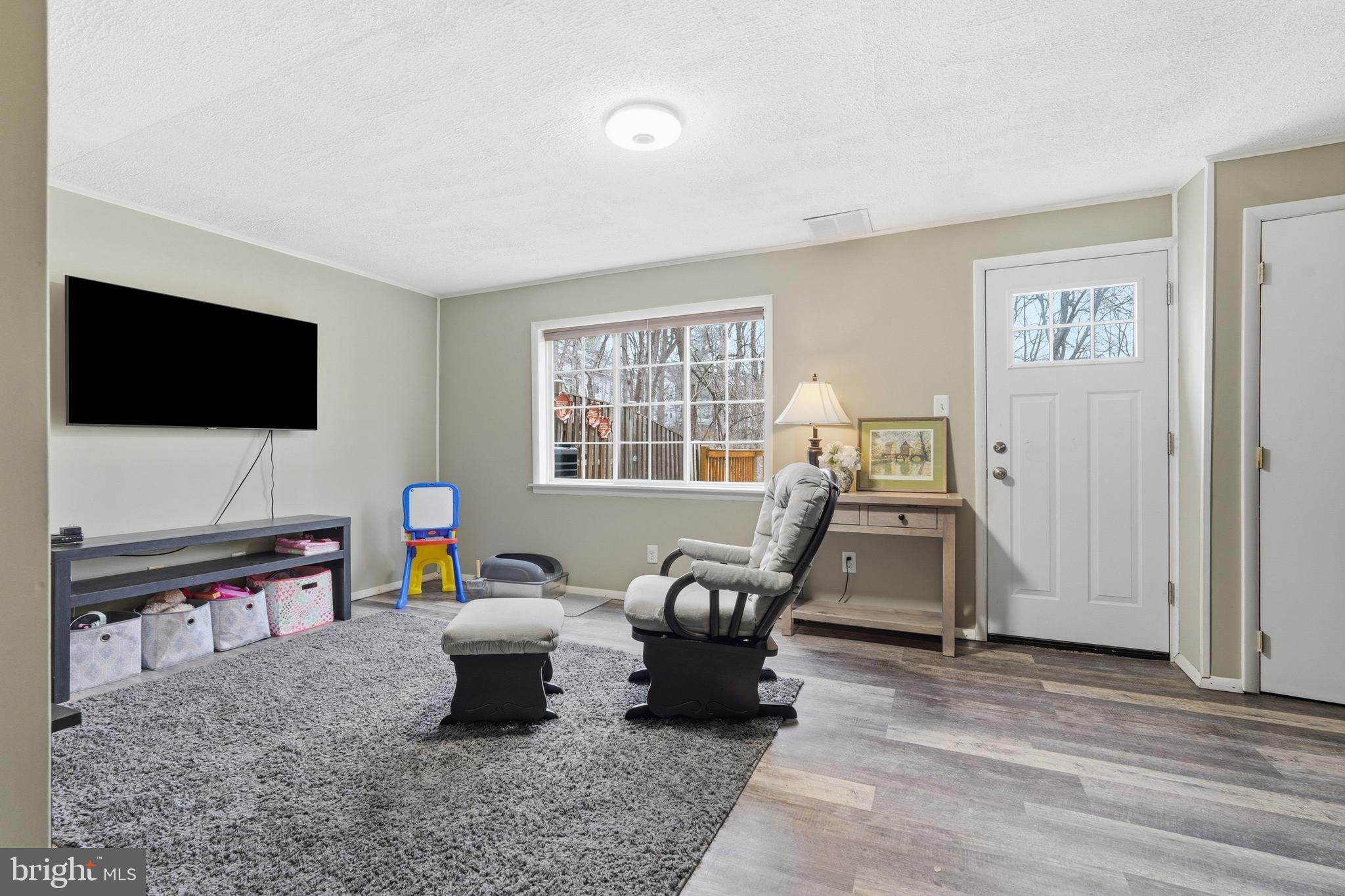 10504 APPLE RIDGE ROAD