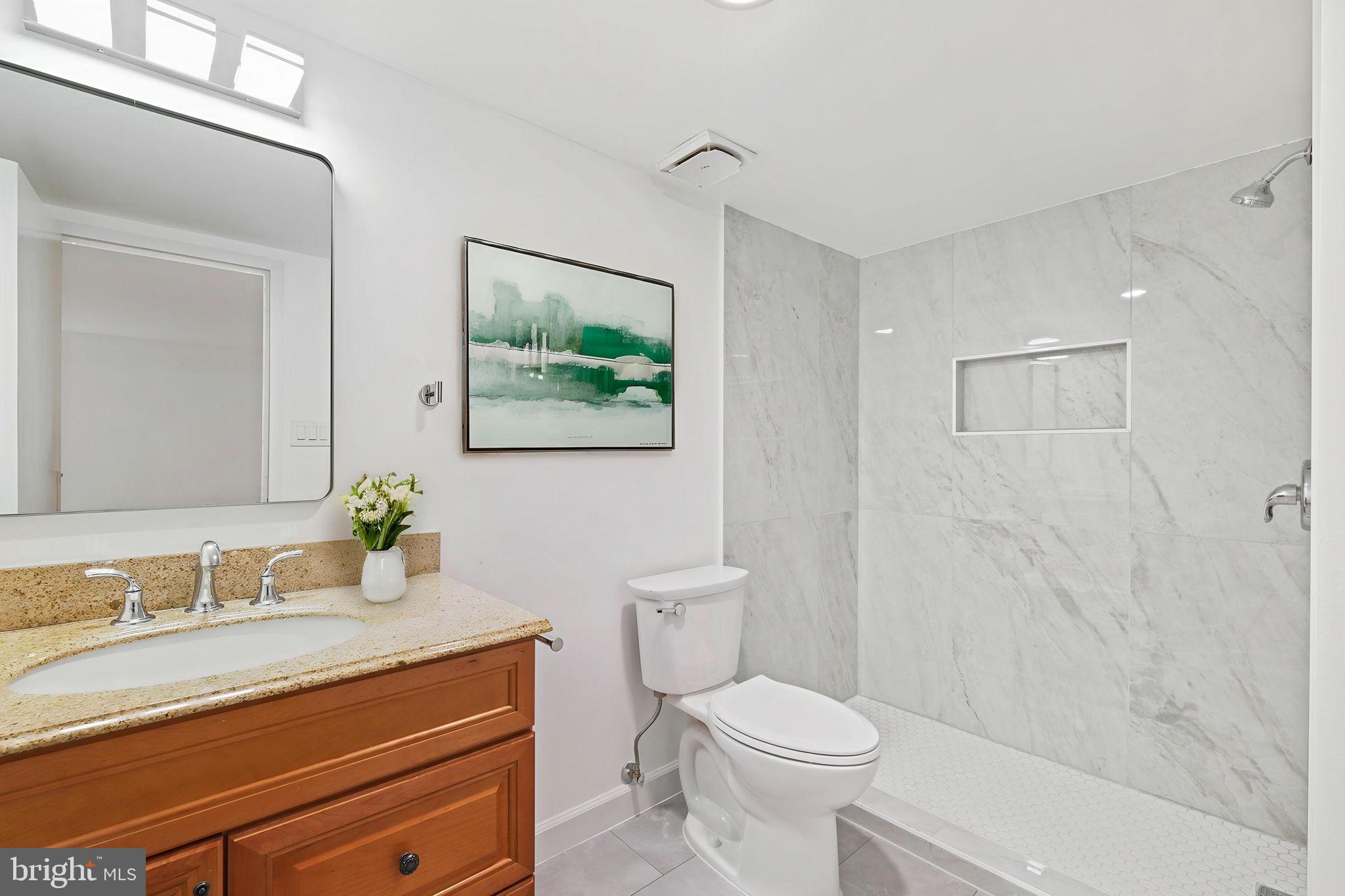 411 CHRISTOPHER AVENUE 33