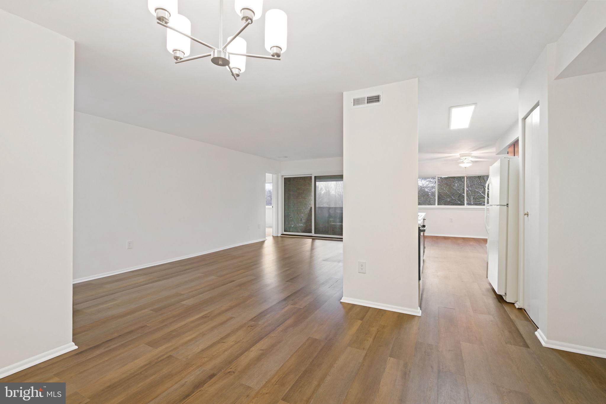 411 CHRISTOPHER AVENUE 33