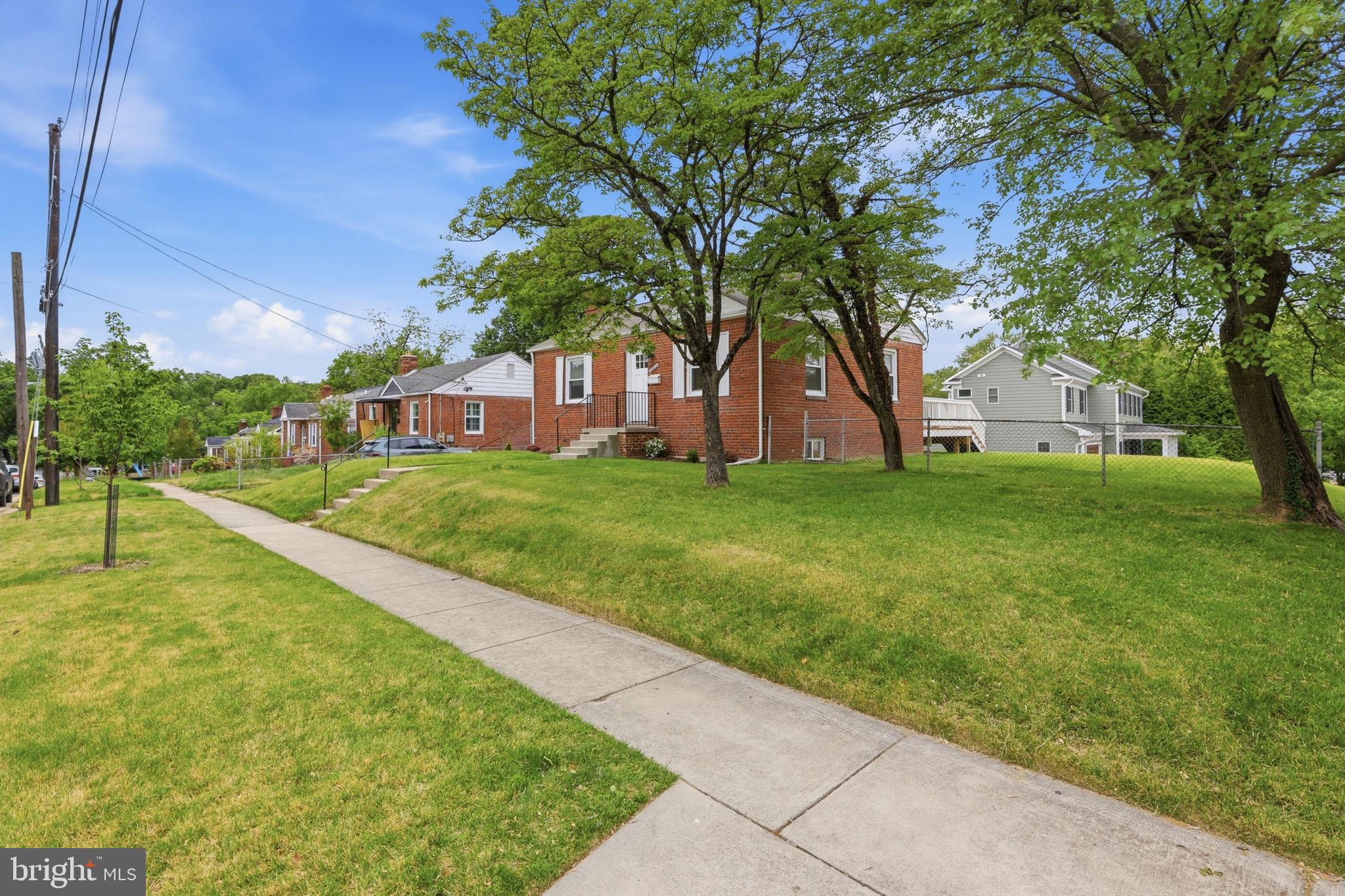 10814 STELLA COURT