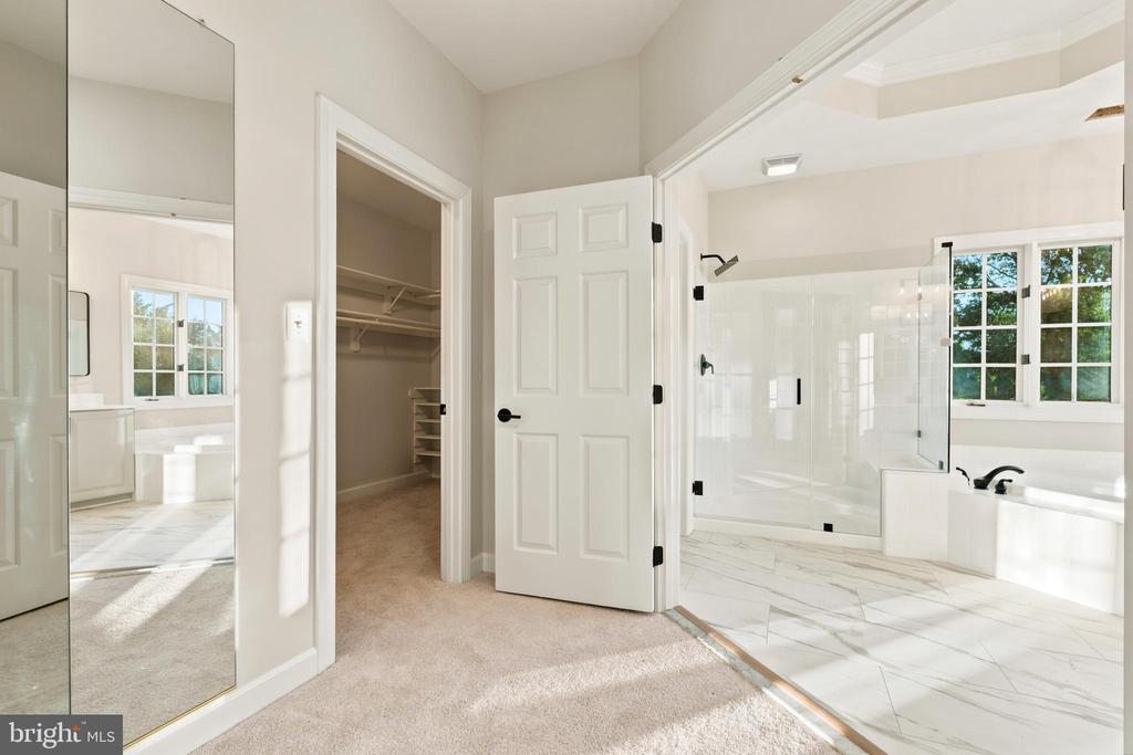 9313 HARRISONS FARM WAY