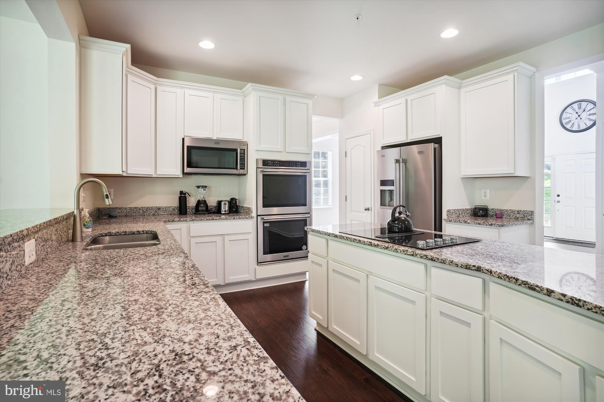 10300 SAMUEL GORDON PLACE