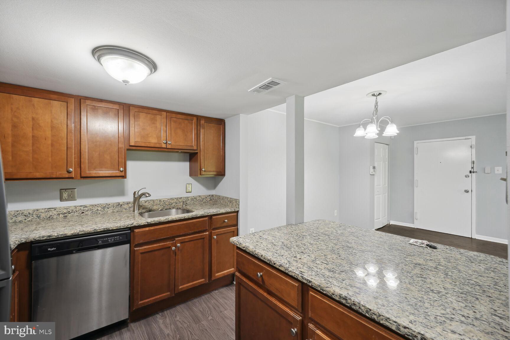 10114 CAMPUS WAY S 303-8C