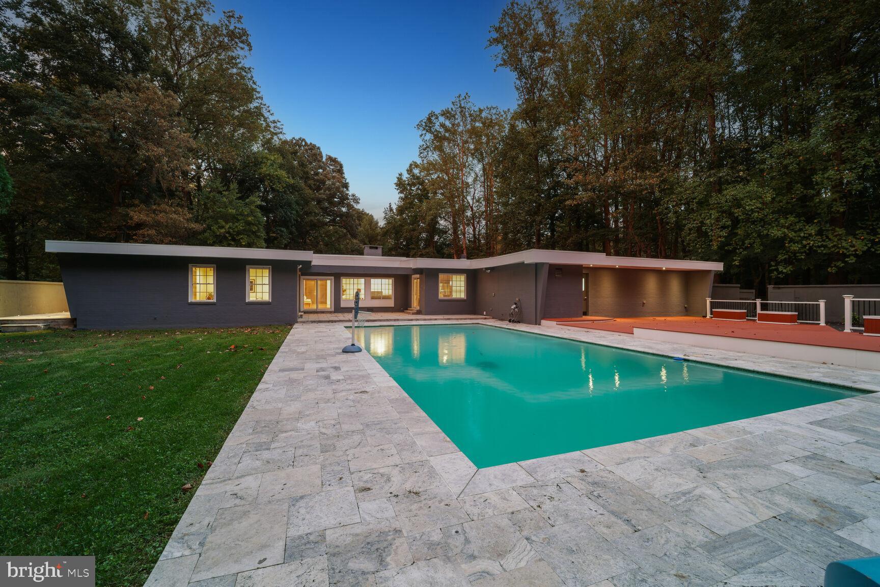 13001 FOREST DRIVE