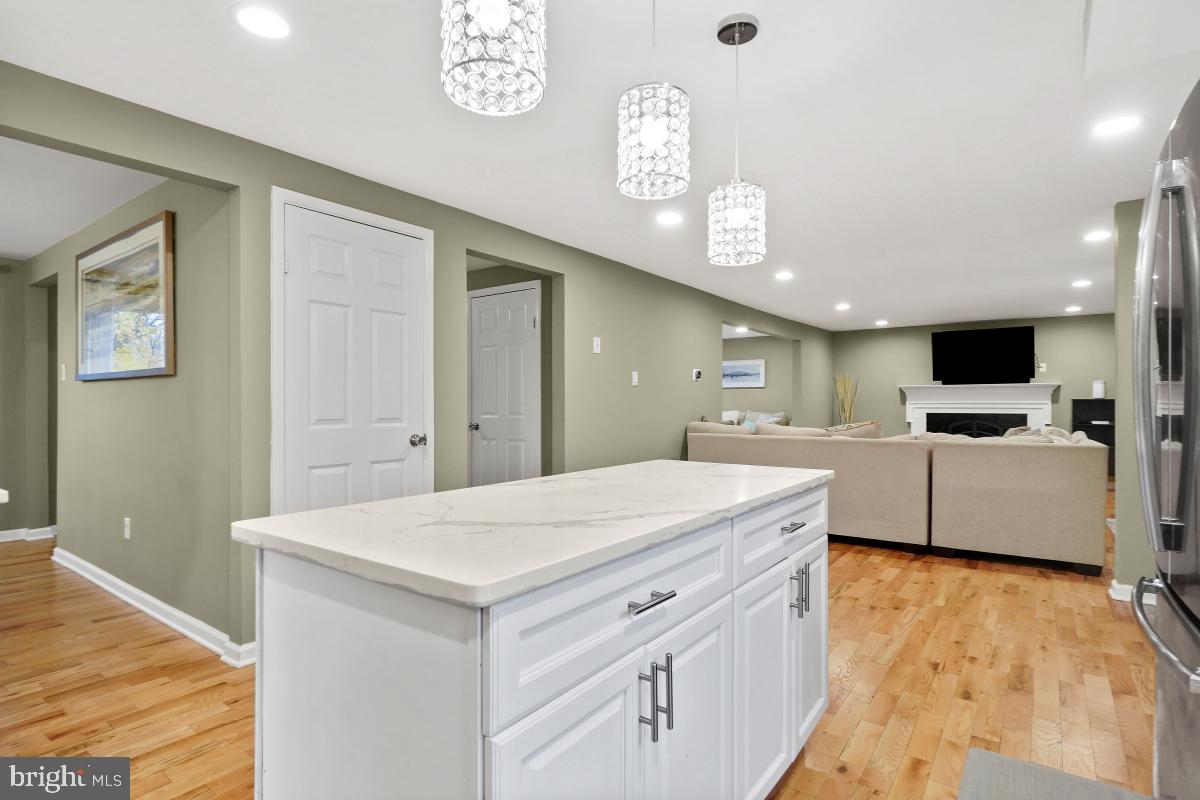 3405 WOODRIDGE COURT
