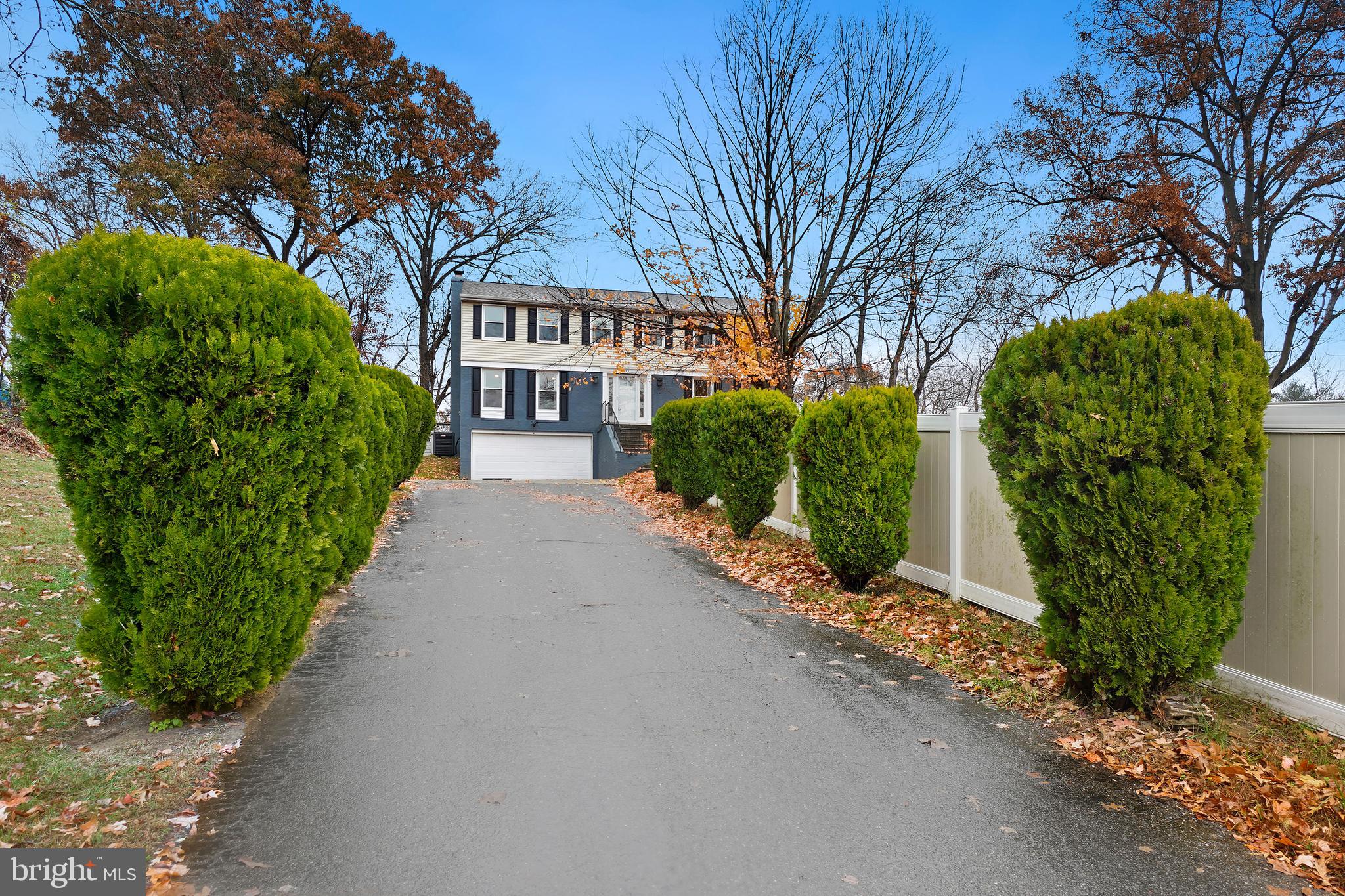 3405 WOODRIDGE COURT