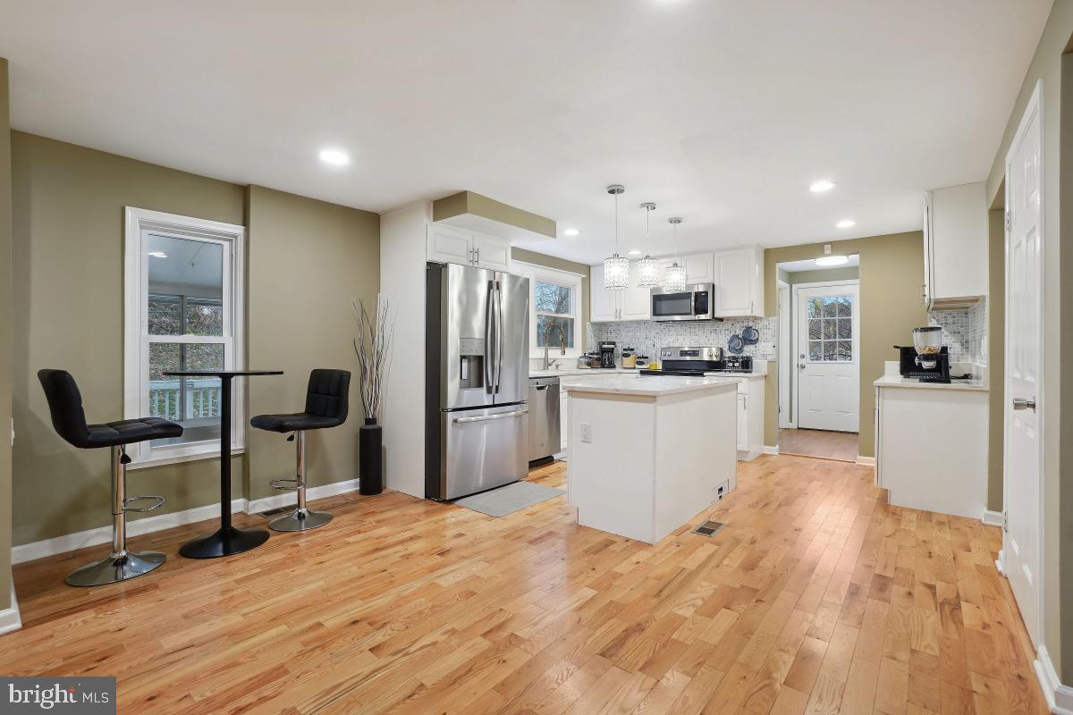 3405 WOODRIDGE COURT