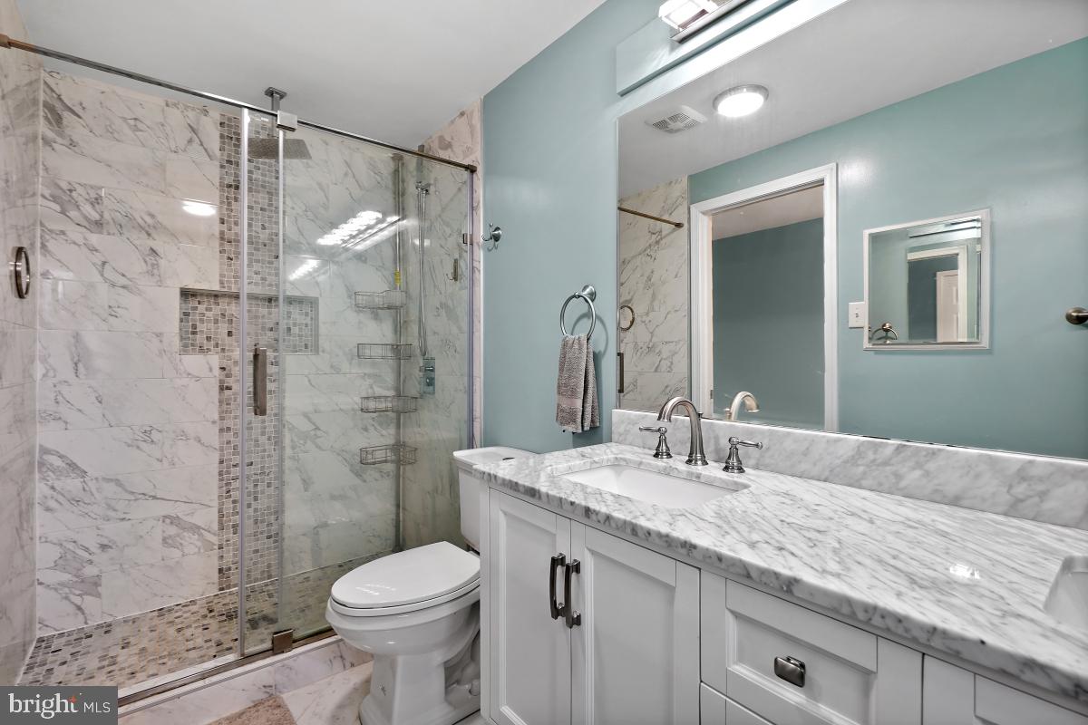 3405 WOODRIDGE COURT