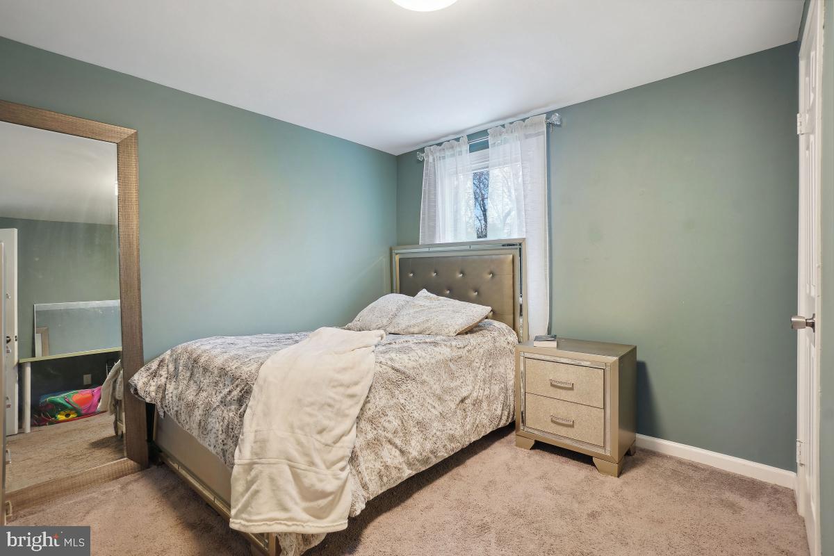 3405 WOODRIDGE COURT