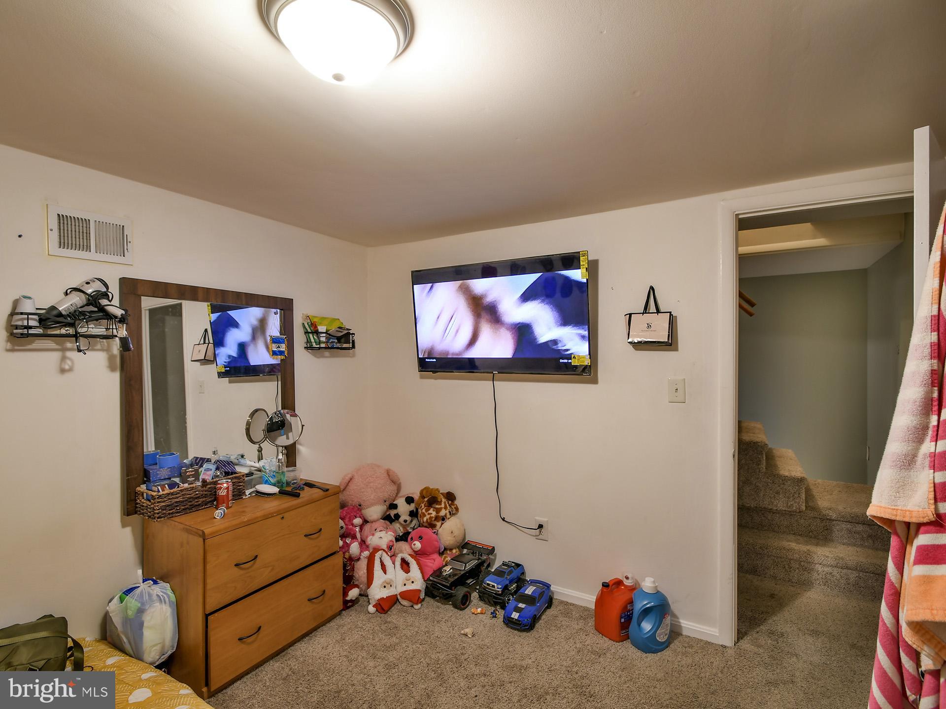 8004 DANIEL DRIVE