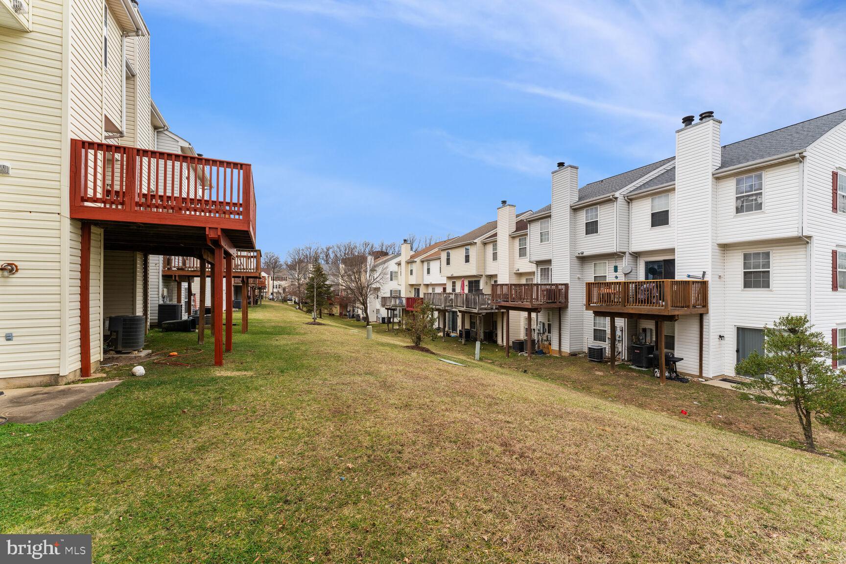 4242 APPLEGATE LANE 6