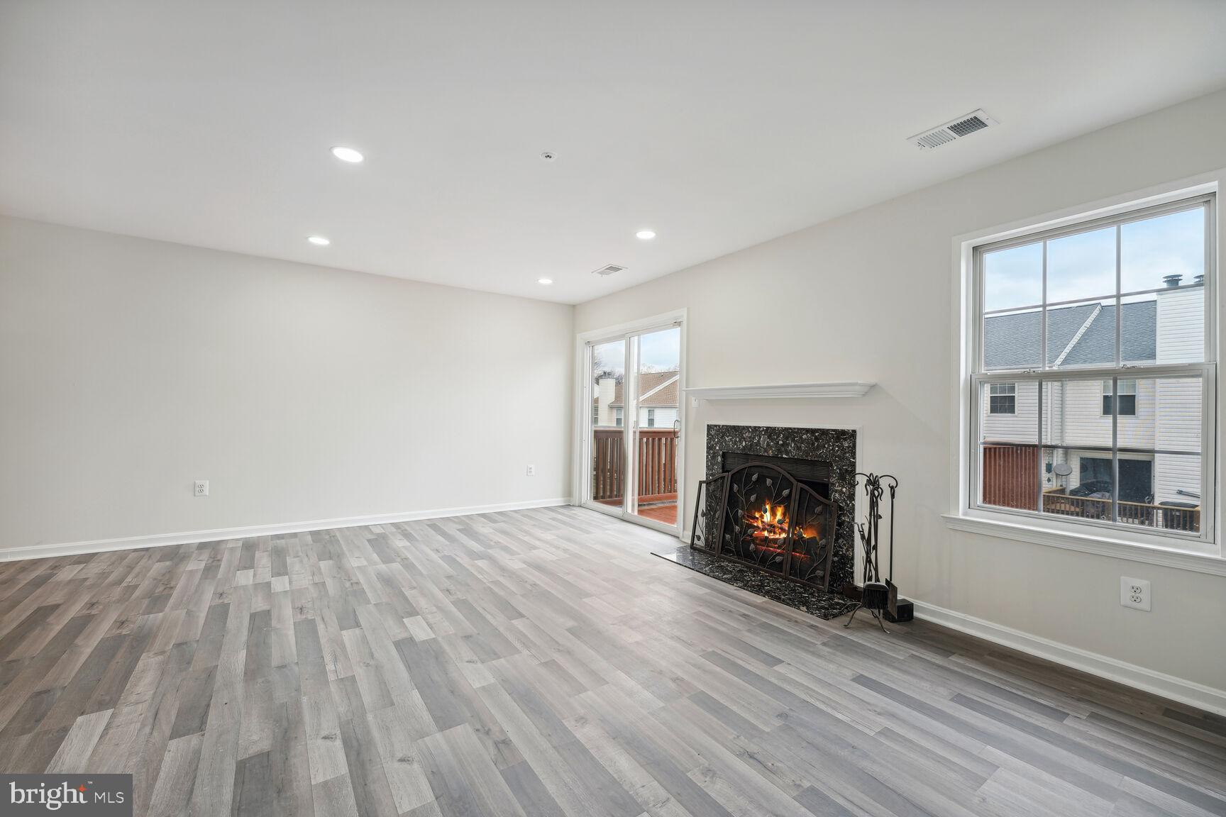 4242 APPLEGATE LANE 6