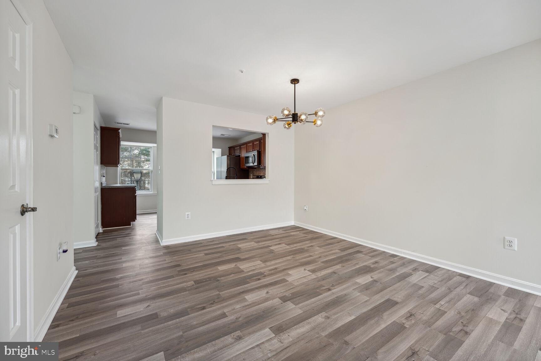 4242 APPLEGATE LANE 6