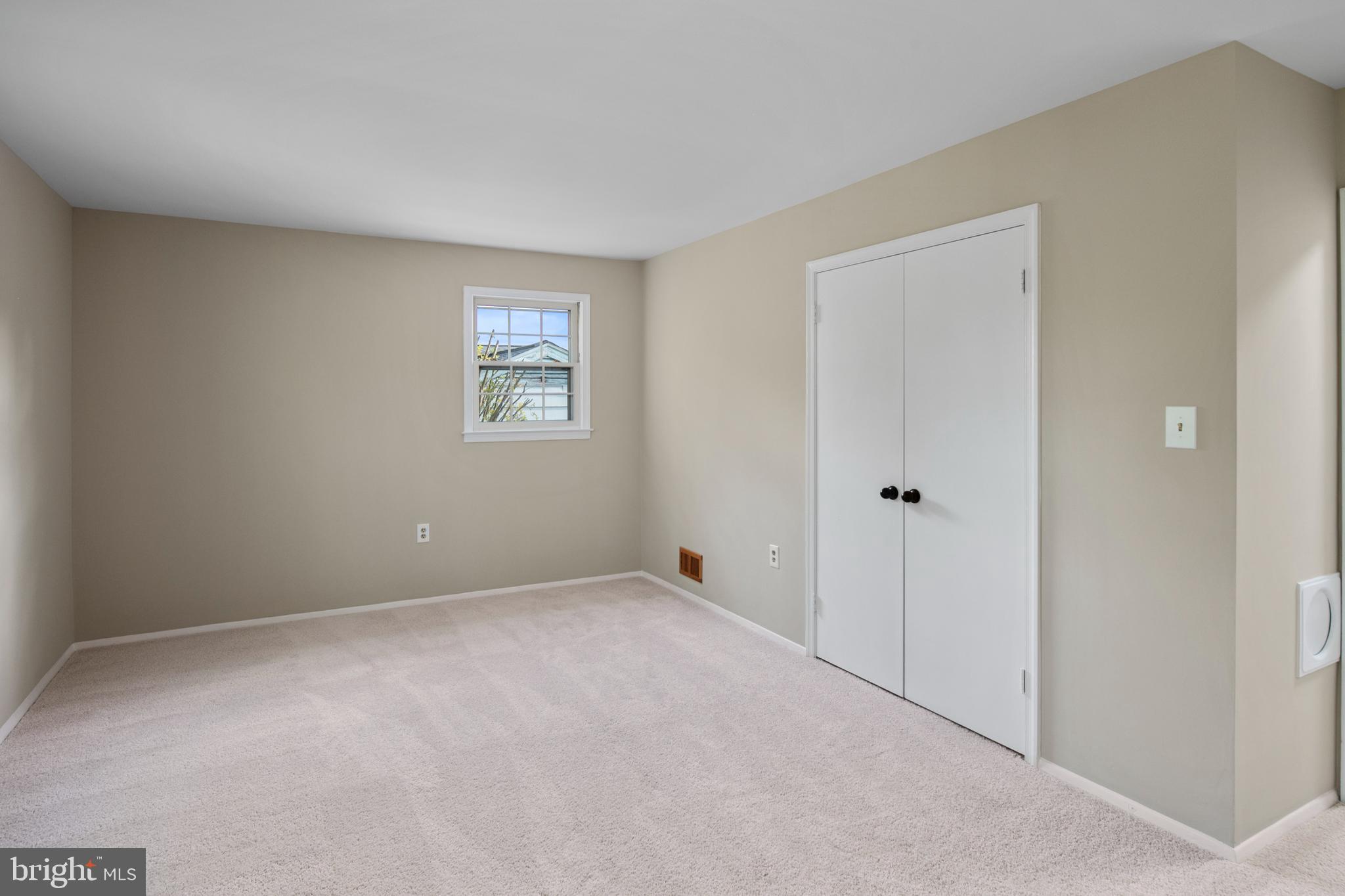 7013 WREN LANE