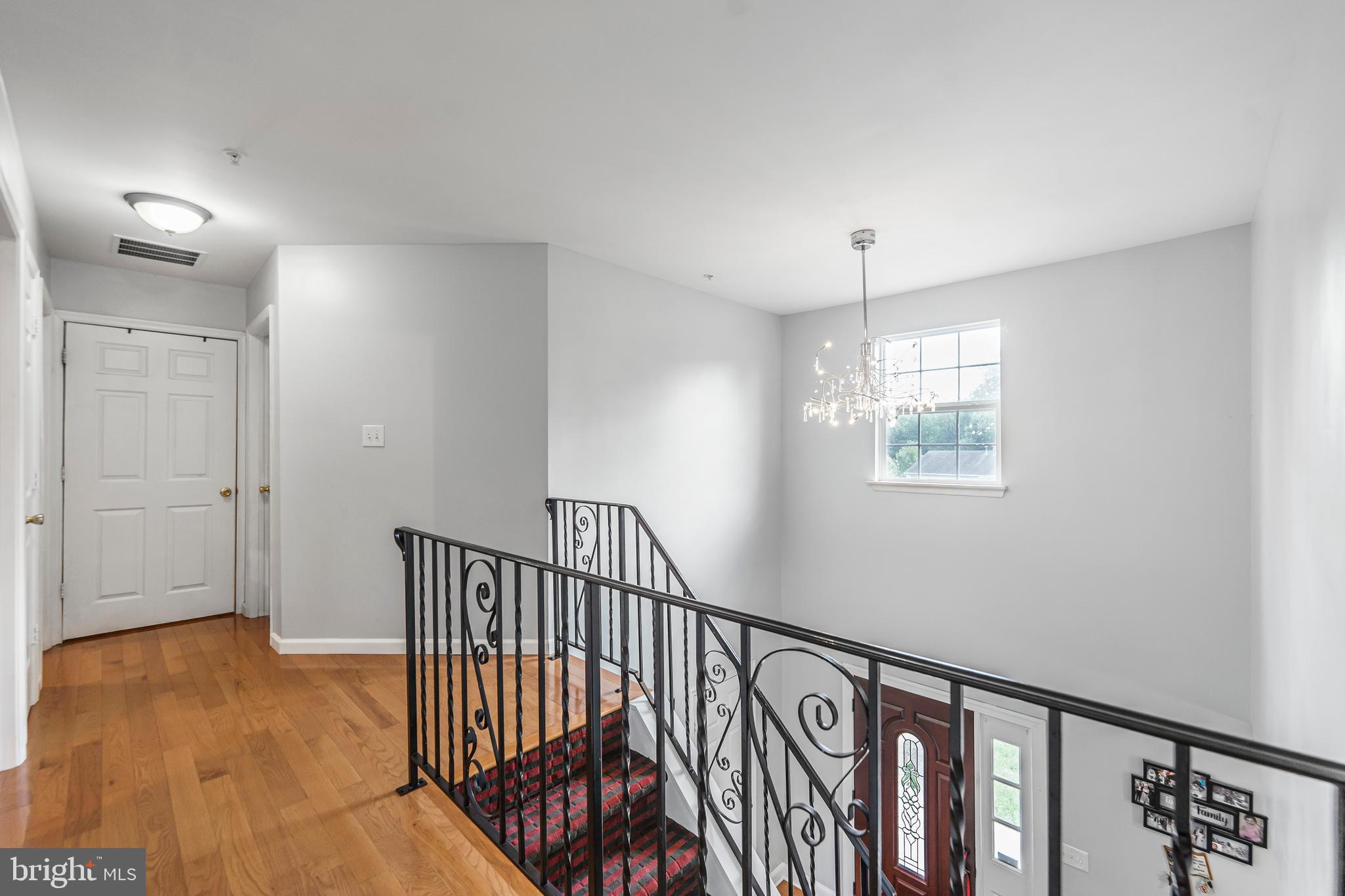 2000 THYRRING COURT