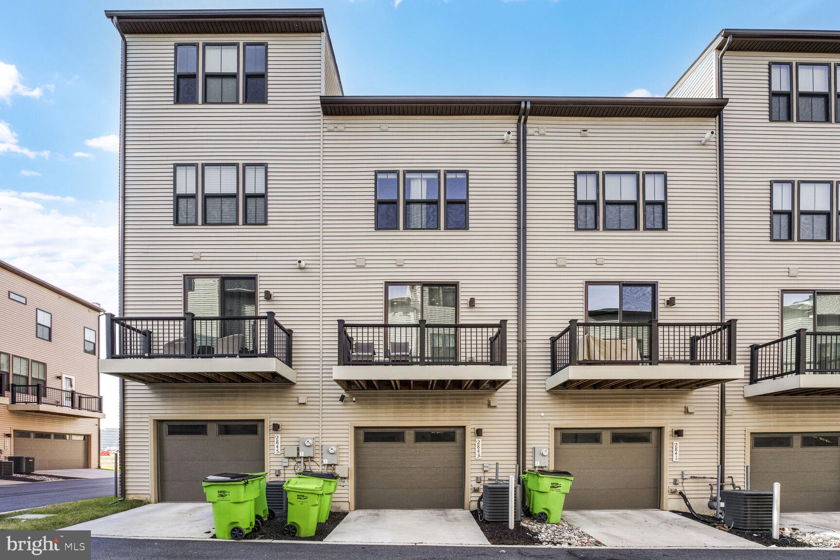 2843 EVANSGREEN DRIVE