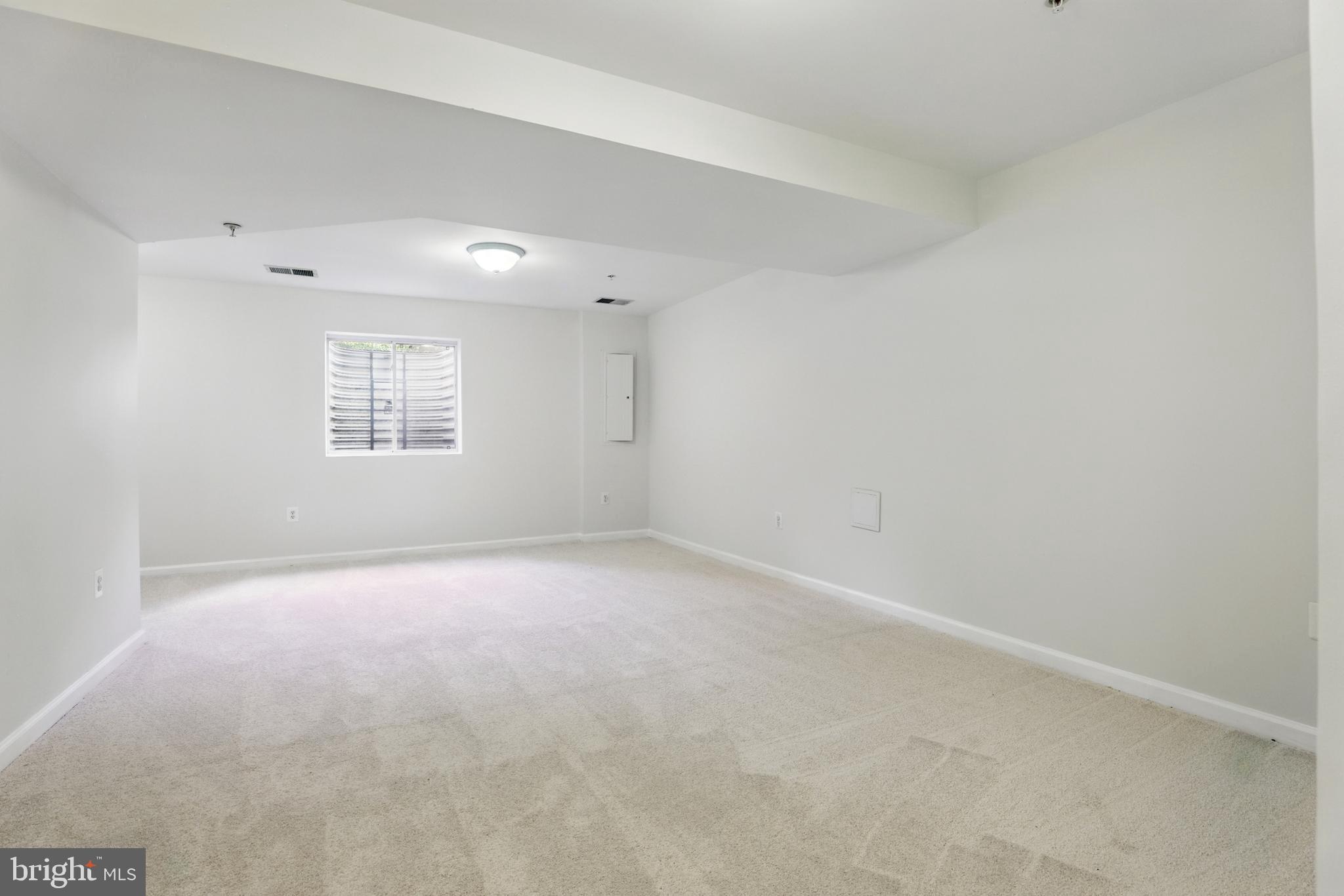1109 WILBERFORCE COURT