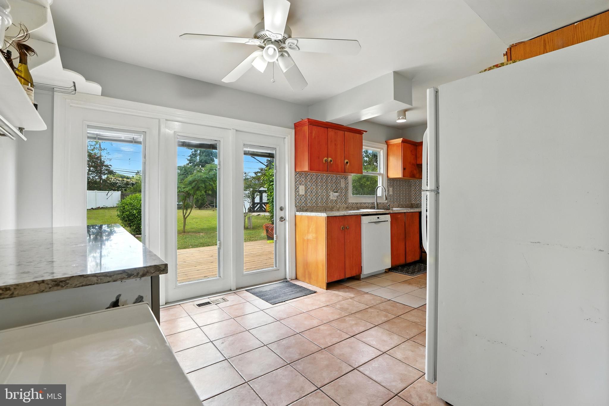 3502 MADONNA LANE
