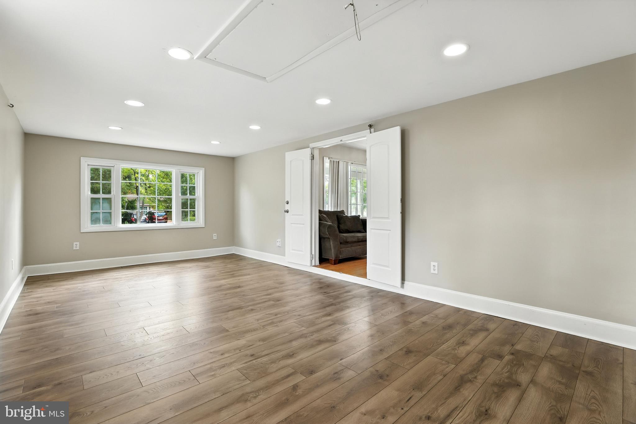 3502 MADONNA LANE