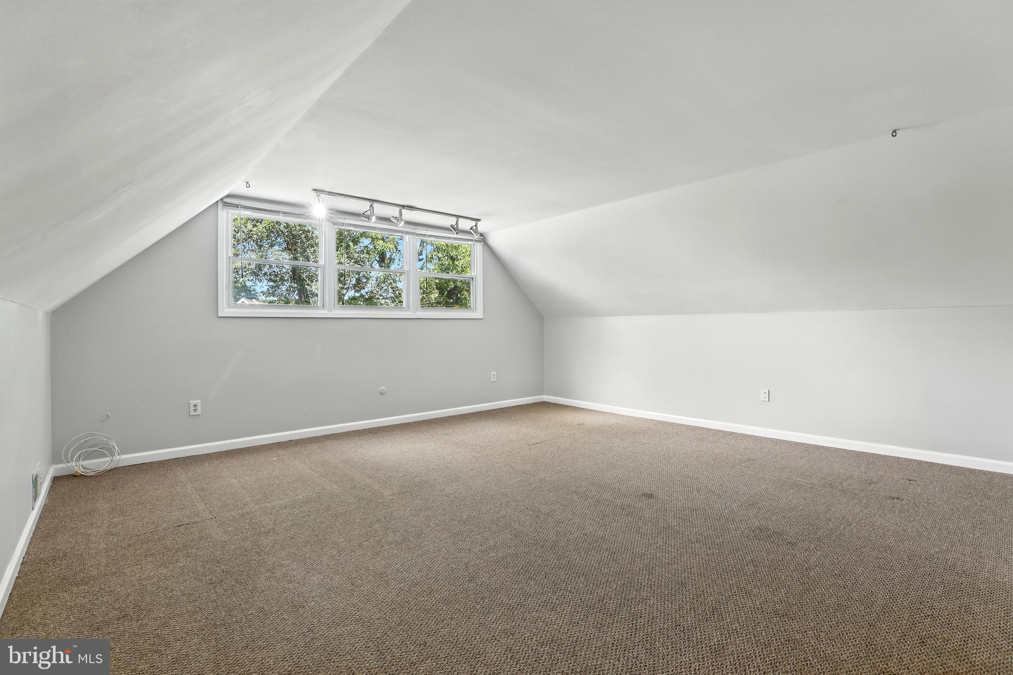 3502 MADONNA LANE