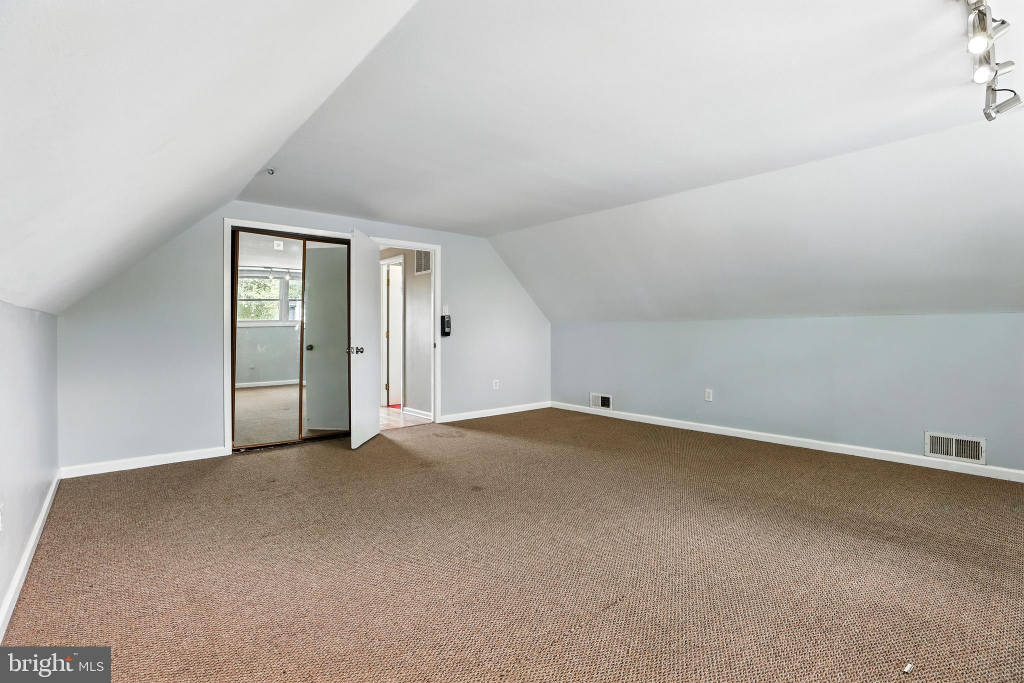 3502 MADONNA LANE