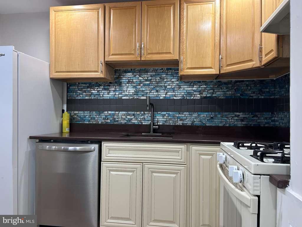 6018 WESTCHESTER PARK DRIVE 6018 T-1