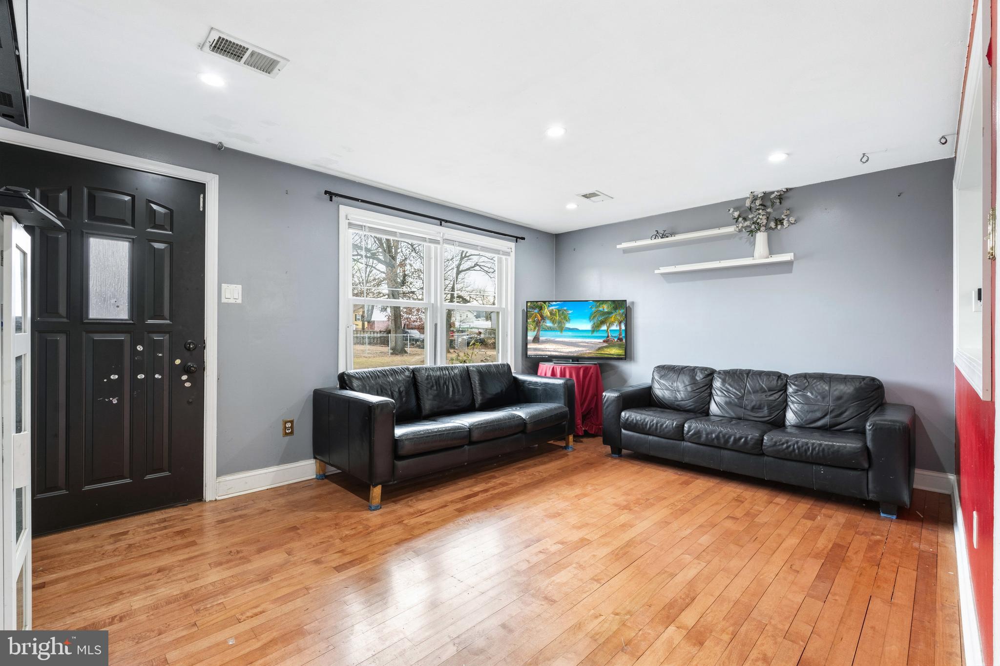 2200 KENT VILLAGE DRIVE