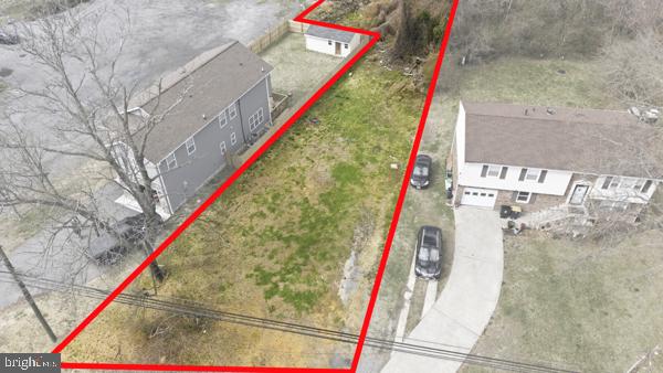 8805 OXON HILL ROAD