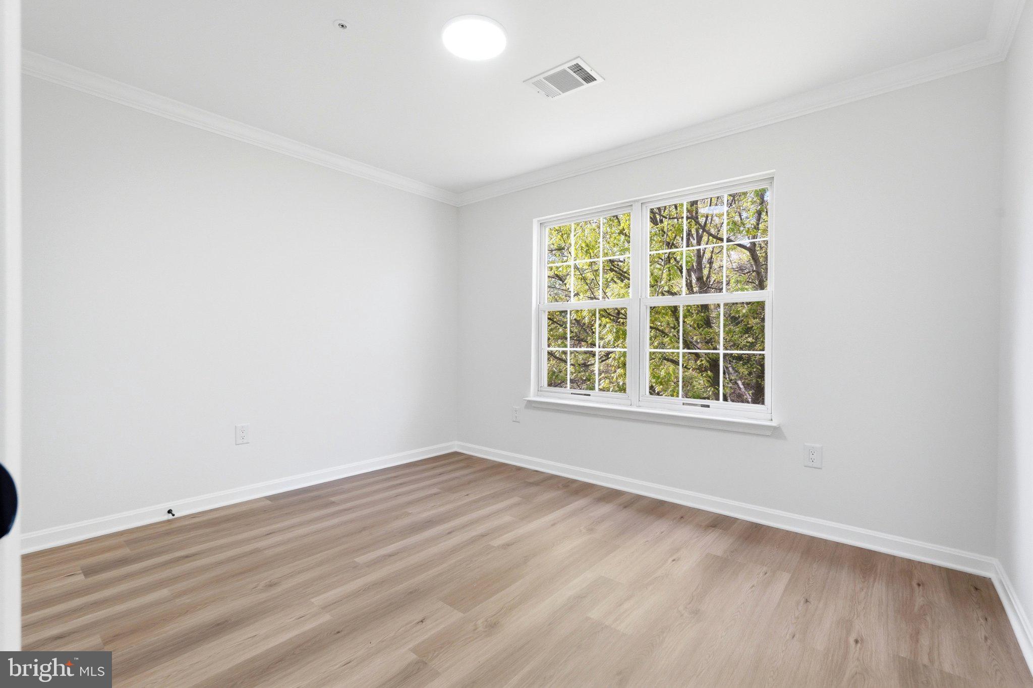 10503 BIRDIE LANE