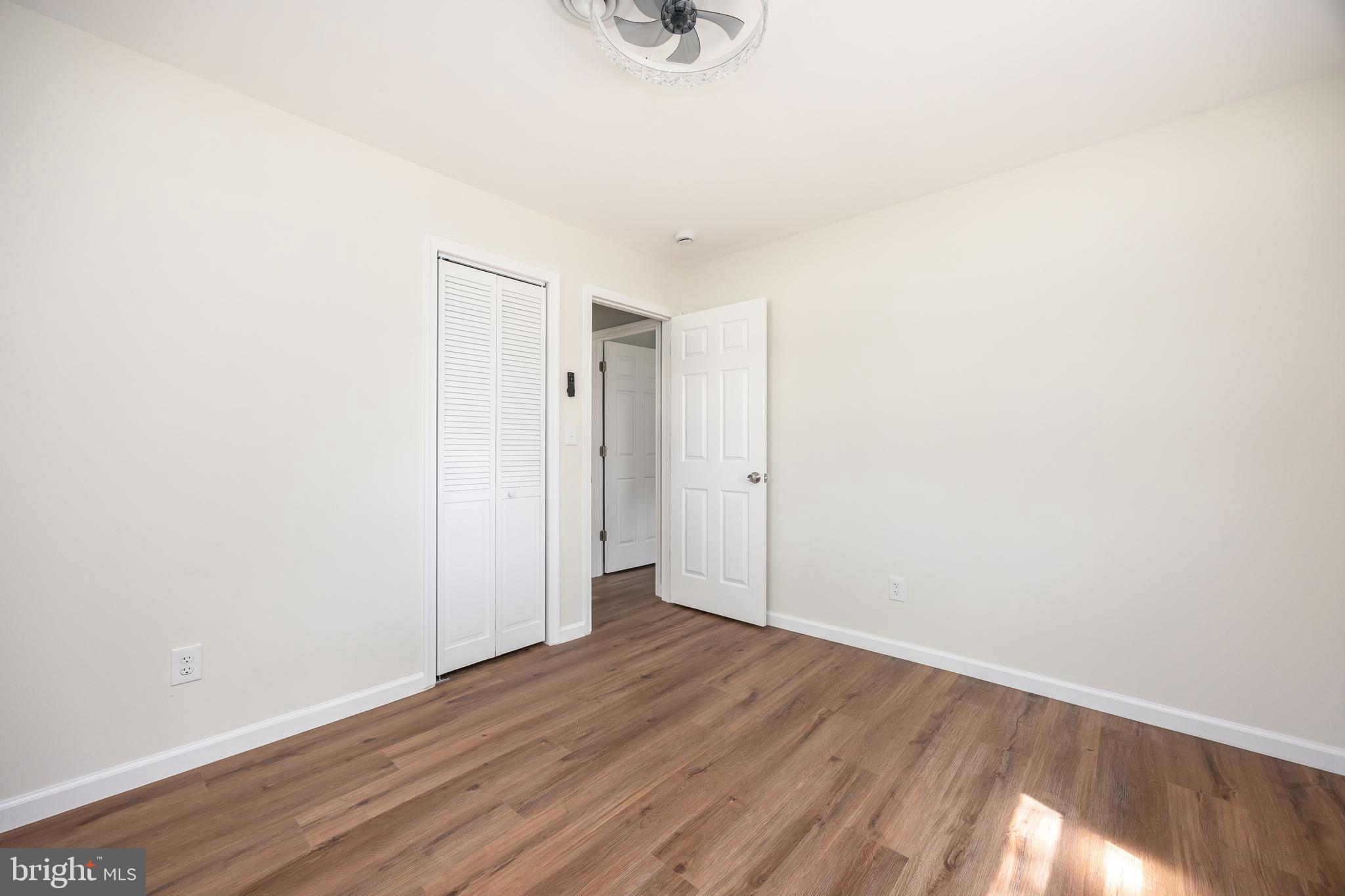 12045 JEFFREY LANE