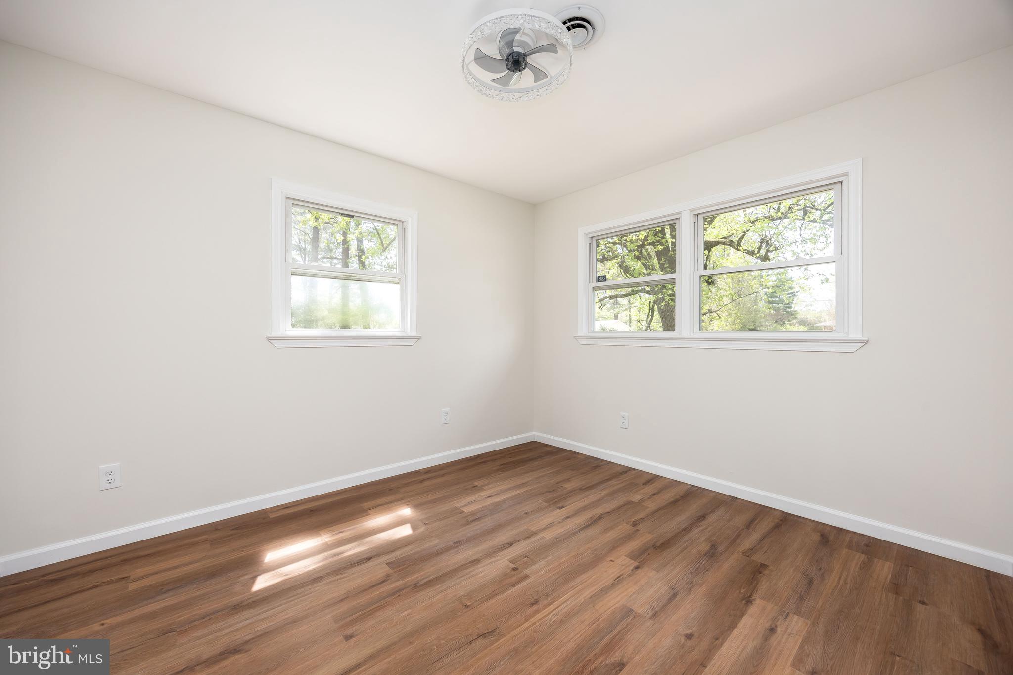 12045 JEFFREY LANE