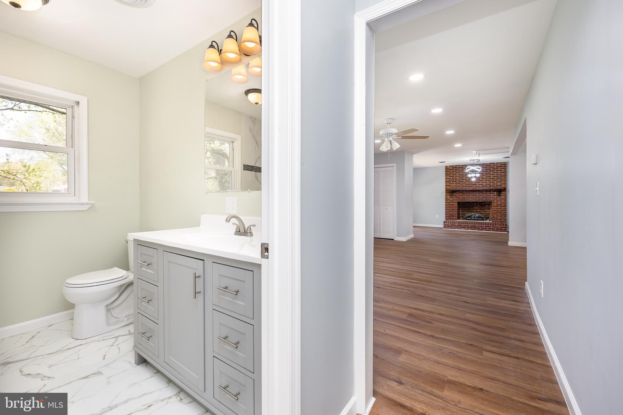 12045 JEFFREY LANE