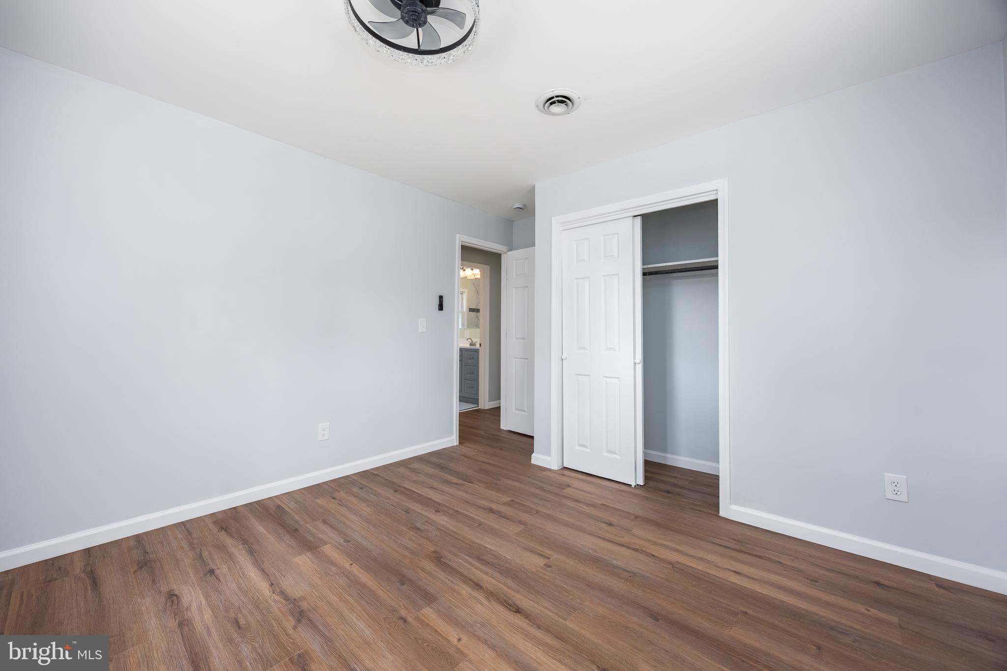 12045 JEFFREY LANE