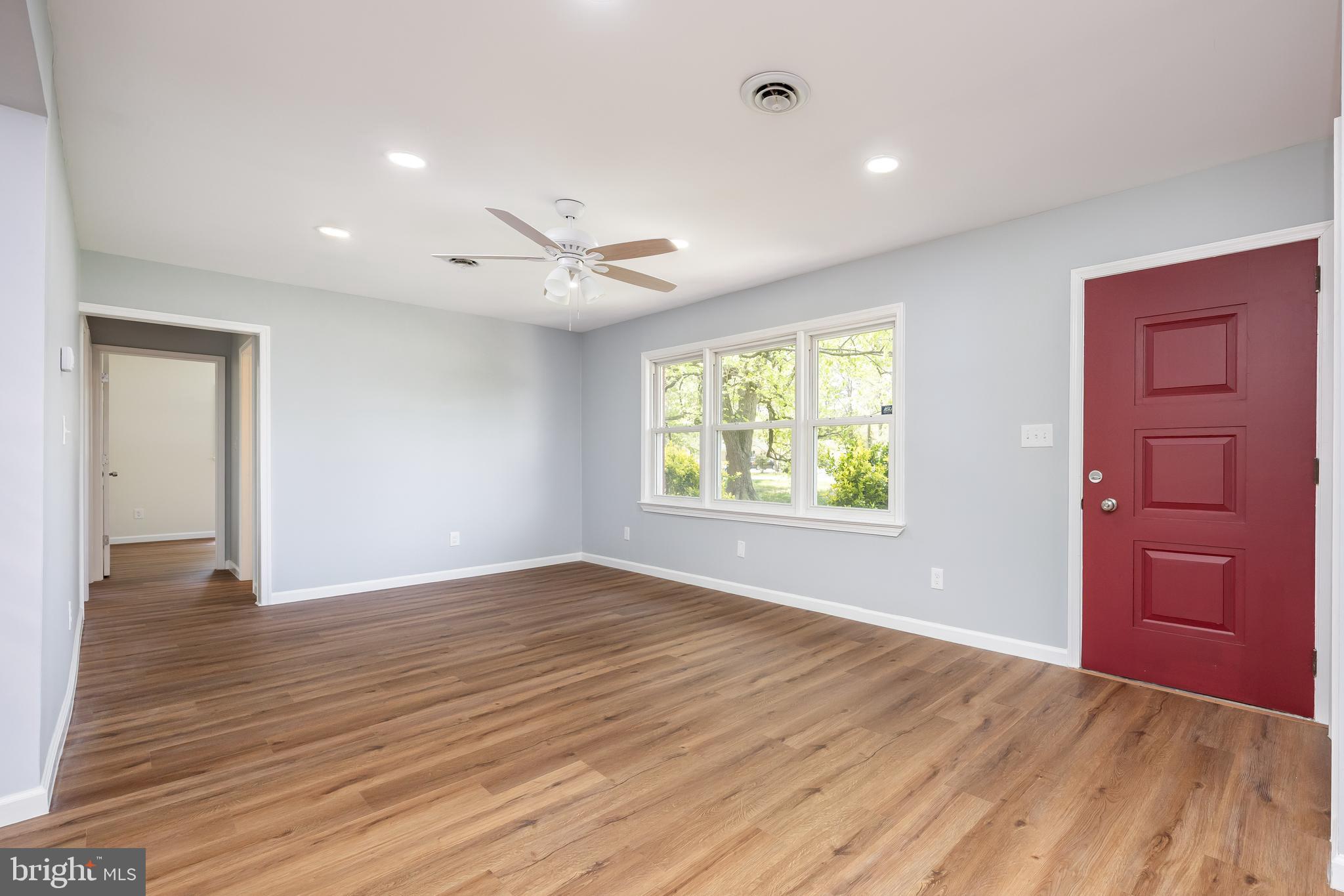 12045 JEFFREY LANE