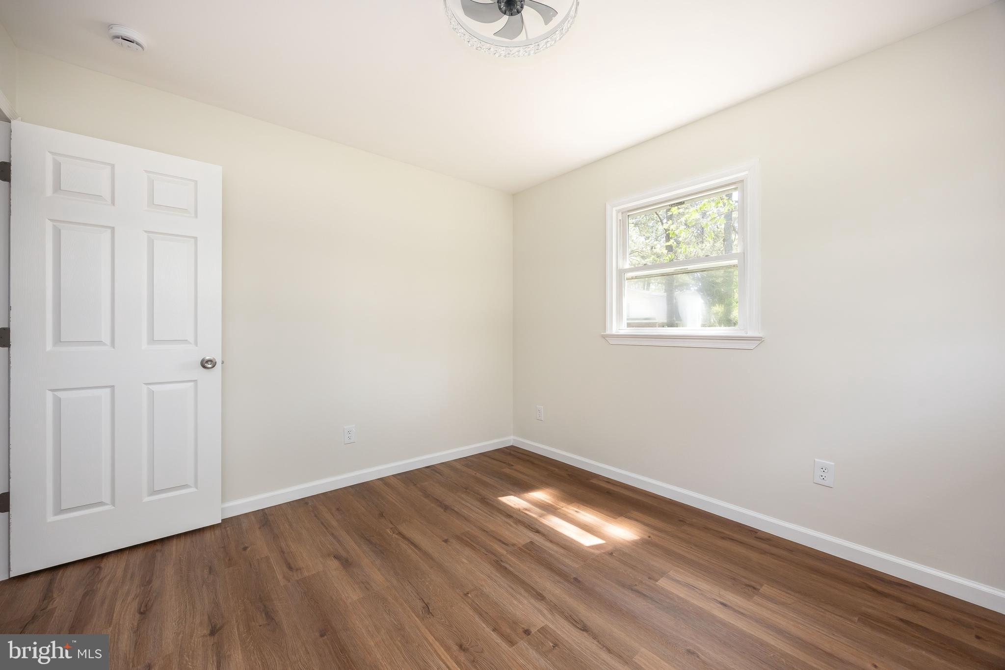 12045 JEFFREY LANE