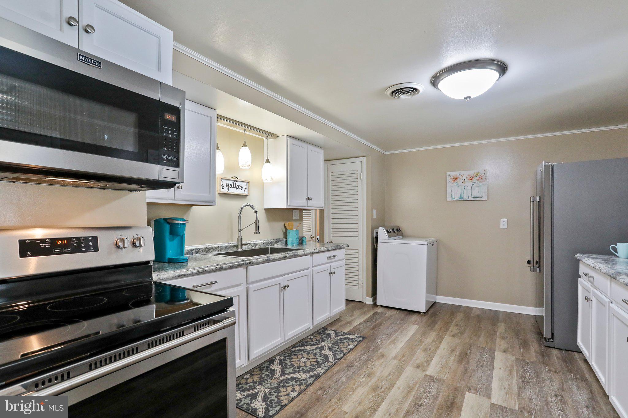 17 BLUE SPRUCE CIRCLE